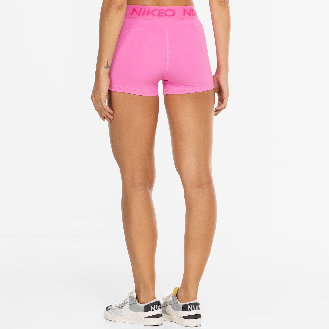 Bermuda Feminina Nike Pro Dri-Fit GRX 3IN - Foto 3