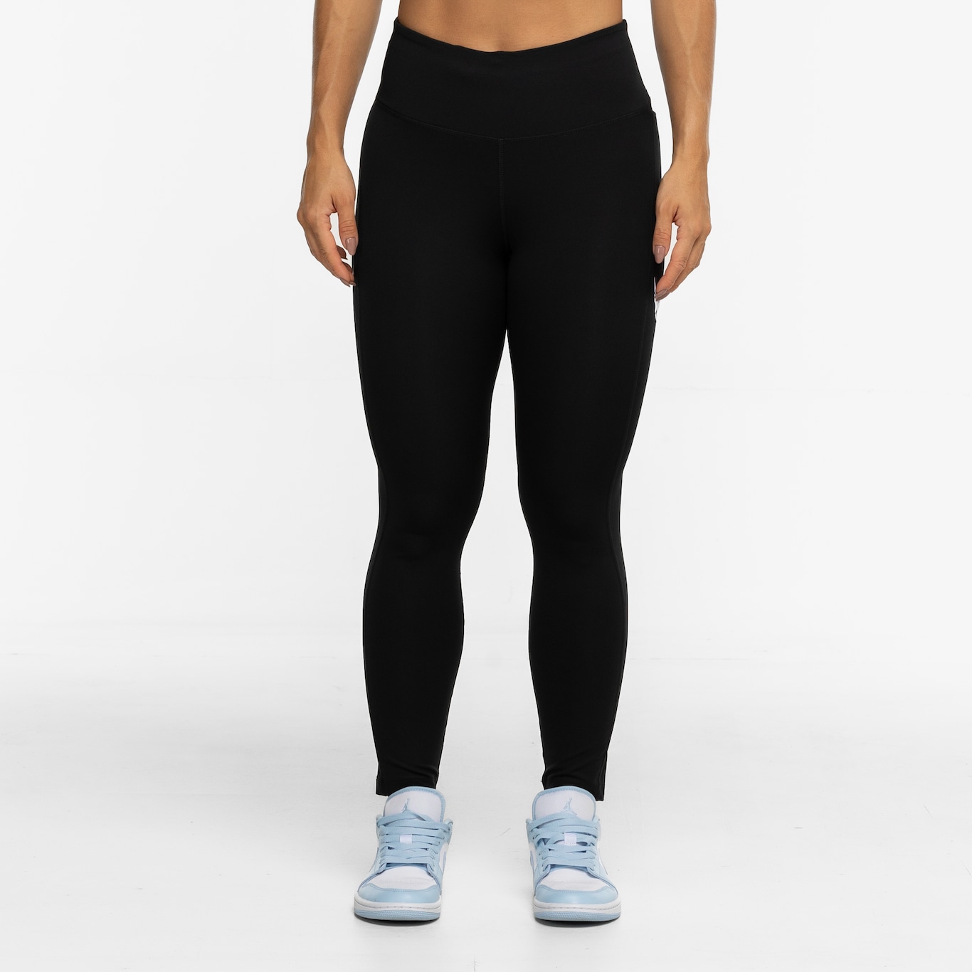 Calça Legging Feminina Nike FST SW HBR DF MR 7/8 TGT - Foto 4