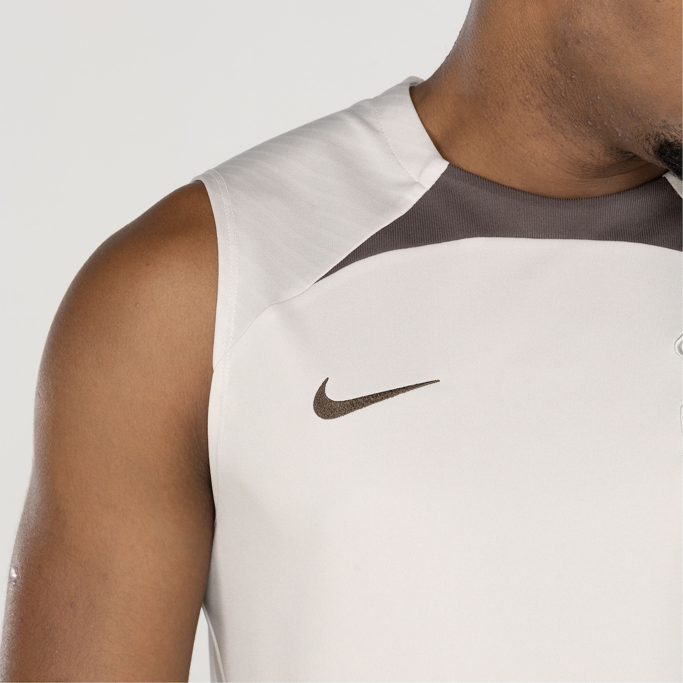 Camiseta Regata do Corinthians Nike Masculina Dri-Fit Strike - Foto 6