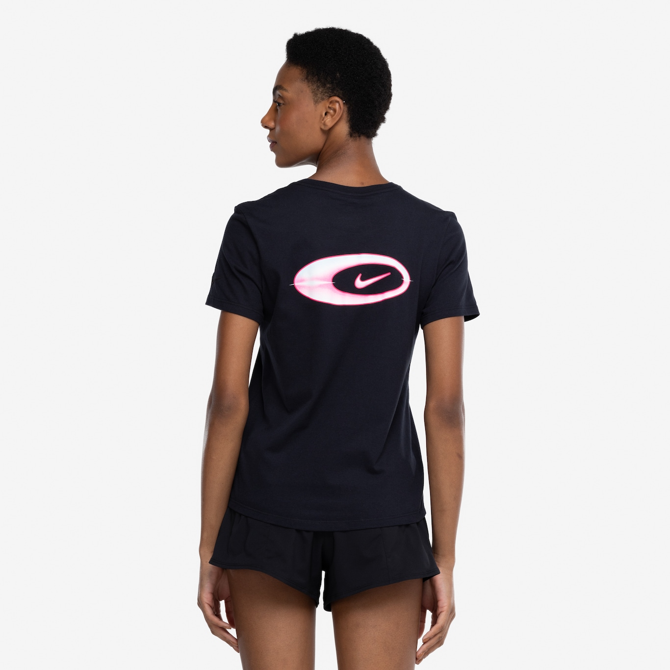 Camiseta Feminina Nike Manga Curta Sportswear XY2k - Foto 3