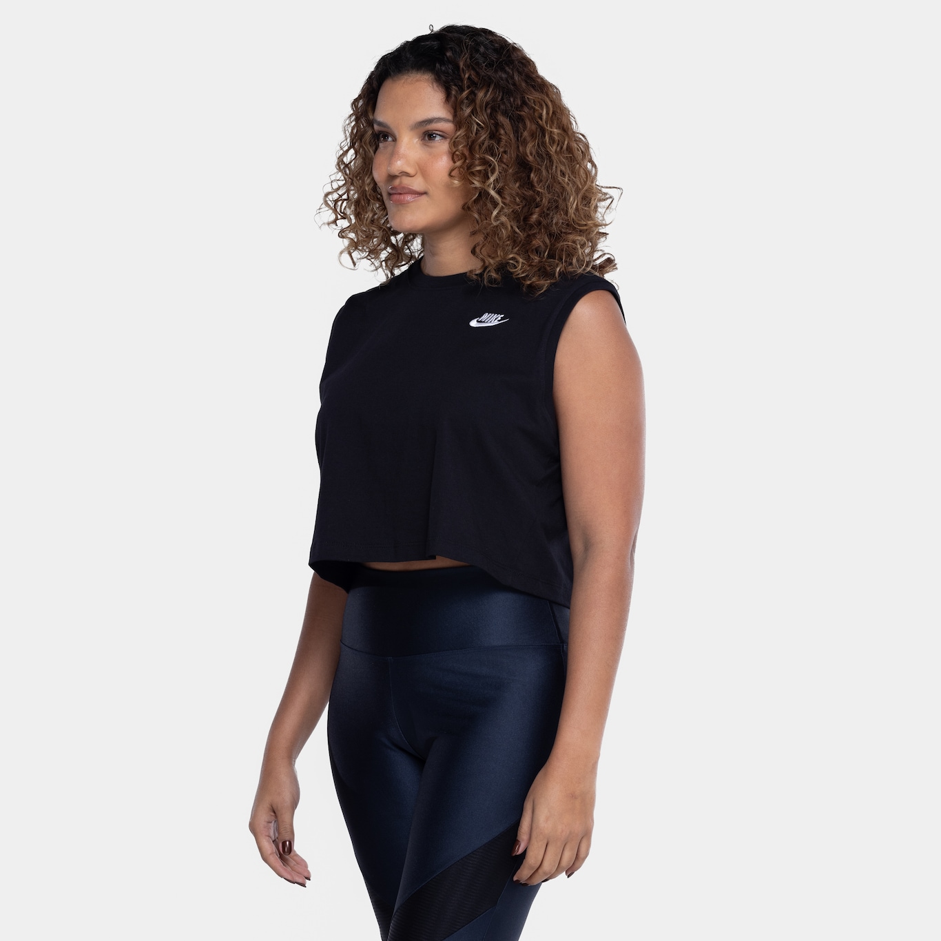 Blusa Cropped Feminina Nike Club SL Tee - Foto 6