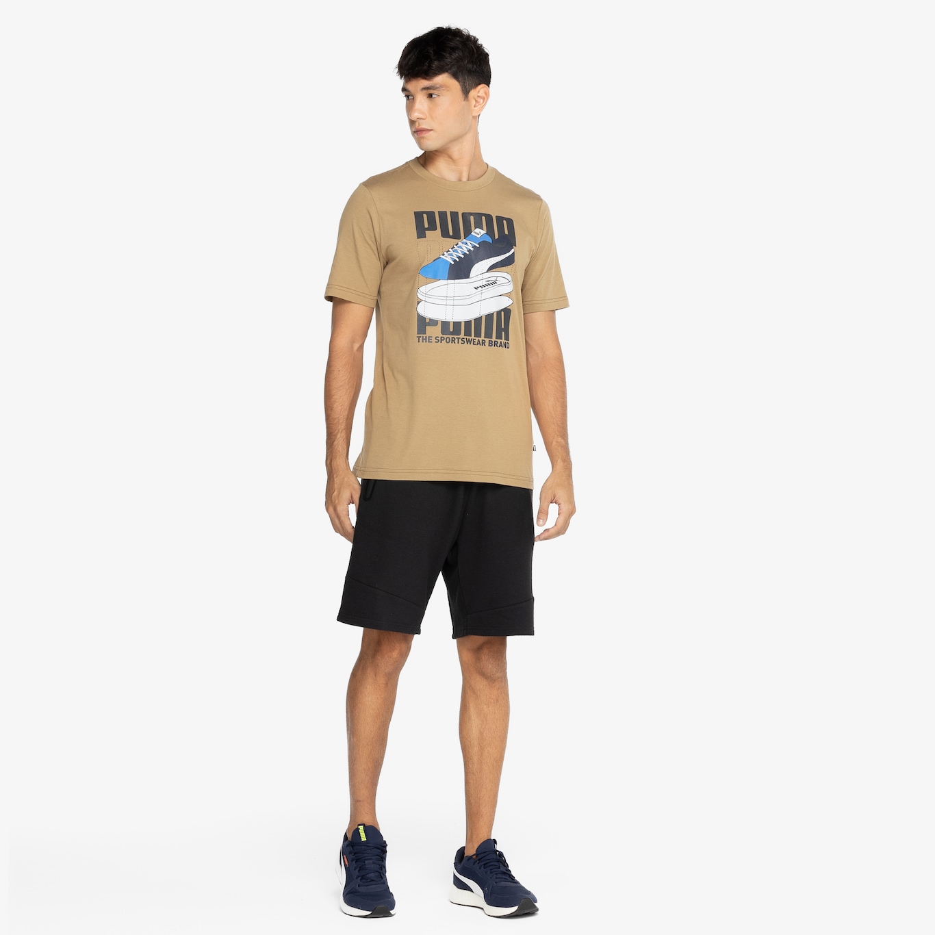 Camiseta Masculina Puma Manga Curta Graphics Sneaker Layers - Foto 4