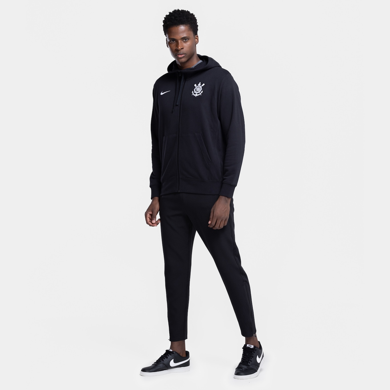 Jaqueta do Corinthians Nike Masculina com Capuz Club Hoodie - Foto 4