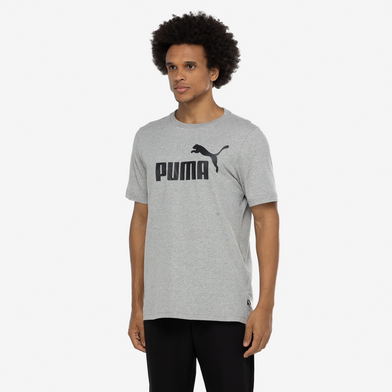 Camiseta Masculina Puma Manga Curta ESS Tee Logo - Foto 5