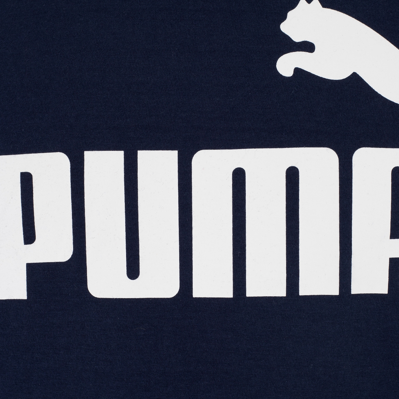 Camiseta Masculina Puma Manga Curta ESS Tee Logo - Foto 3