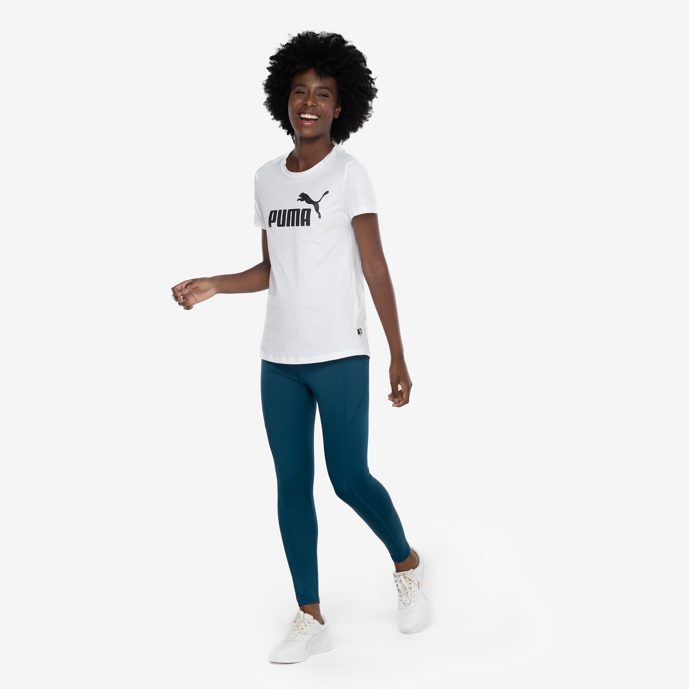 Camiseta Feminina Puma Manga Curta ESS Tee Logo - Foto 4