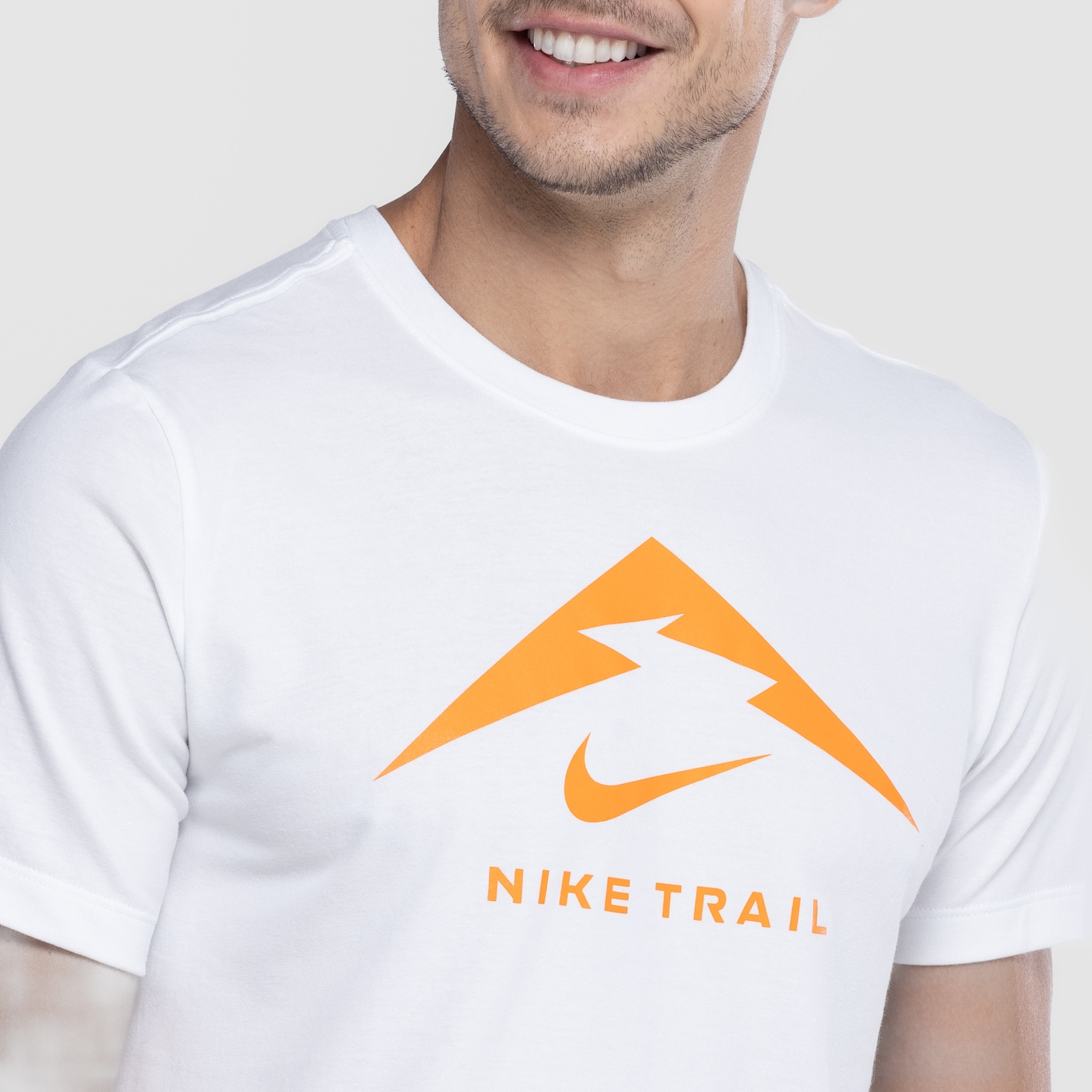 Camiseta Masculina Nike Manga Curta Trail Tee - Foto 5