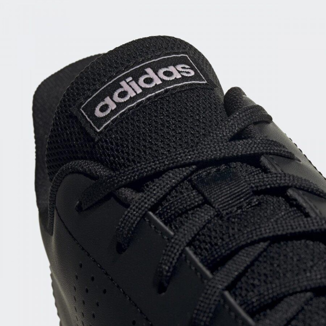 Tênis adidas Advantage Base - Feminino - Foto 2