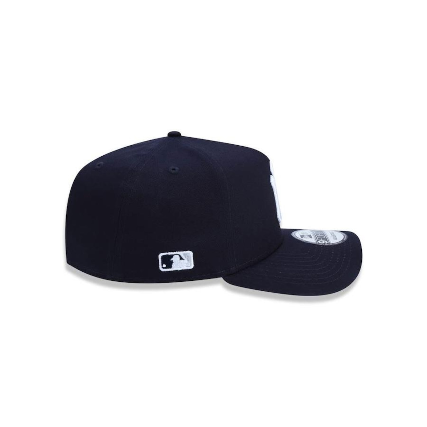 Boné Aba Curva New Era 9Forty A-Frame MLB New York Yankees Basic - Ajustável - Snapback - Adulto - Foto 6