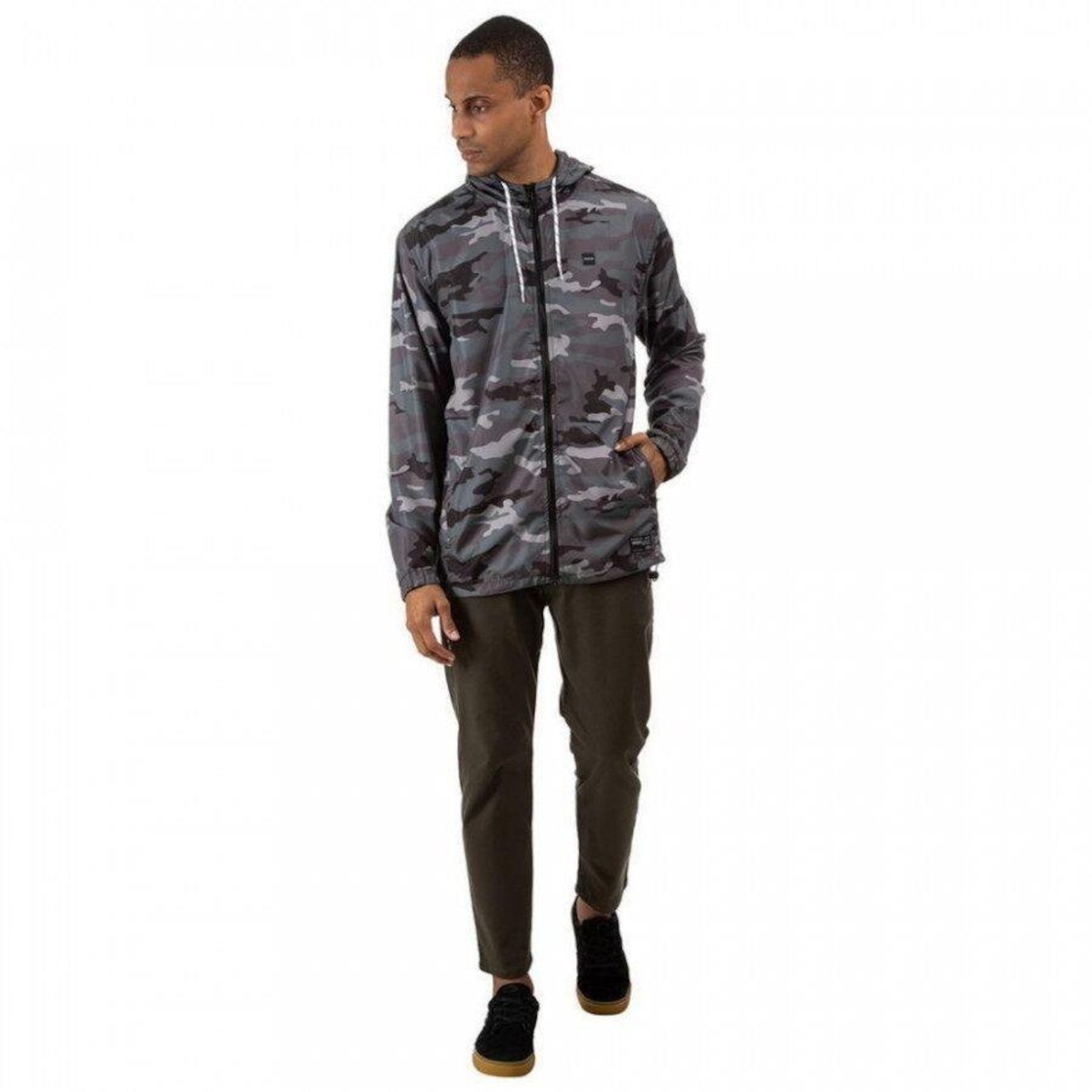 Jaqueta Corta Vento Oakley Camo Windbreaker com Capuz - Masculina - Foto 4