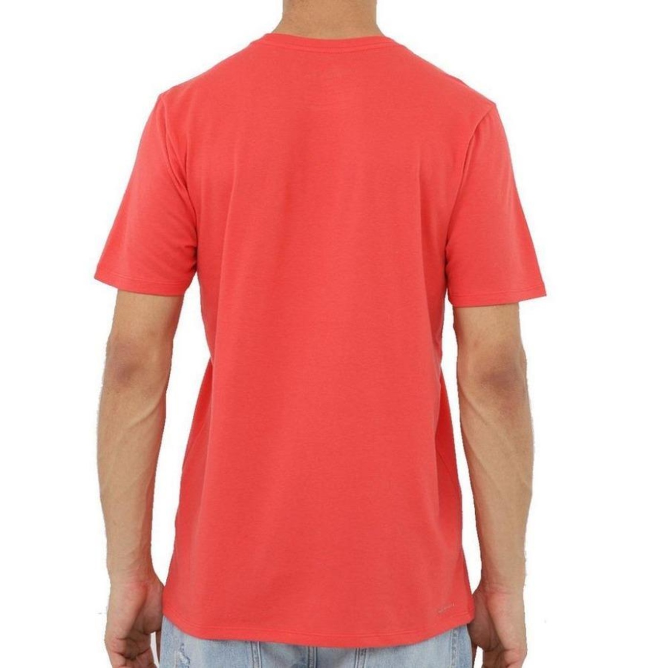 Camiseta Hurley Especial Basic Dri Fit - Masculina - Foto 4