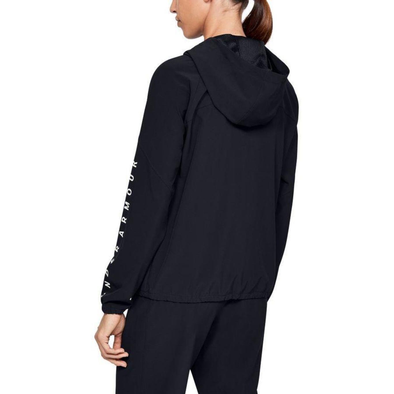 Jaqueta com Capuz Under Armour Woven Hooded - Feminina - Foto 5