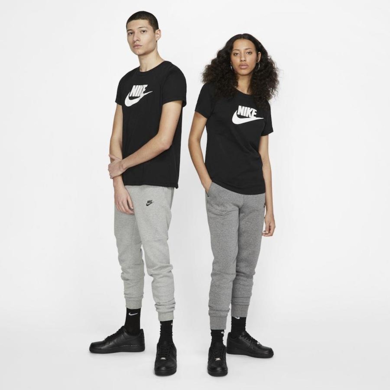 Nike store sb essential