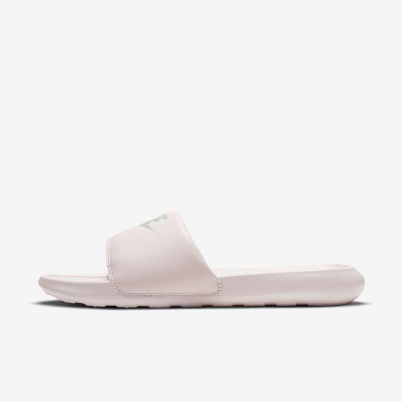 Chinelo Nike Victori One - Slide - Feminino - Foto 2