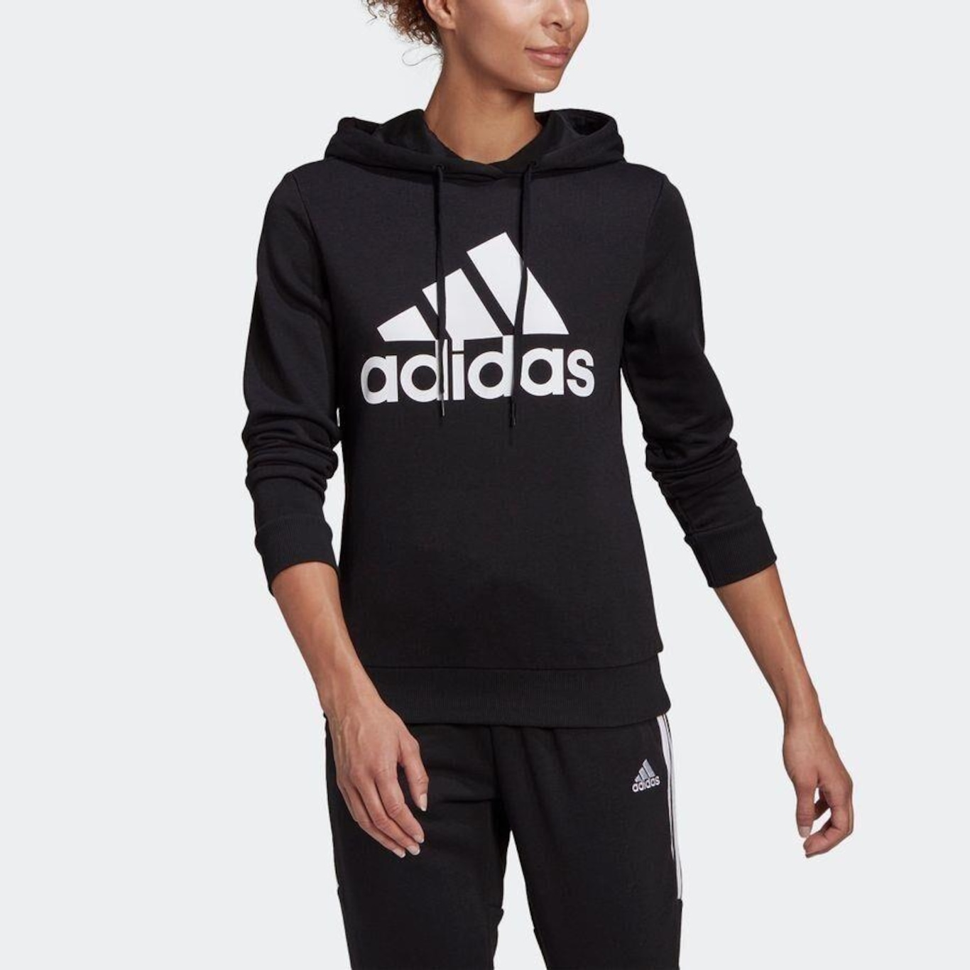 Blusão de Moletom com Capuz adidas Essentials Relaxed Logo - Feminino - Foto 2