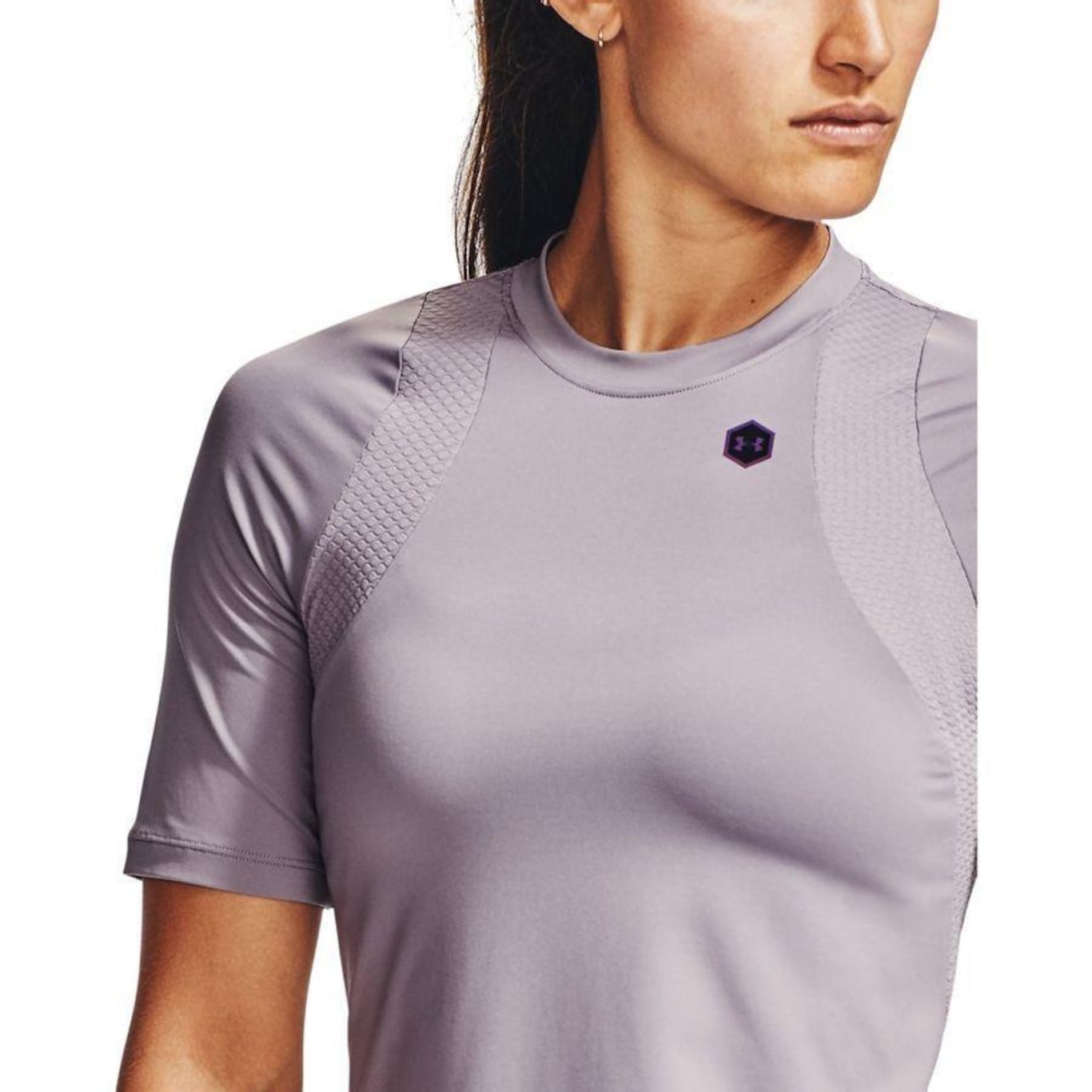 Camiseta Under Armour Rush SS - Feminina - Foto 4