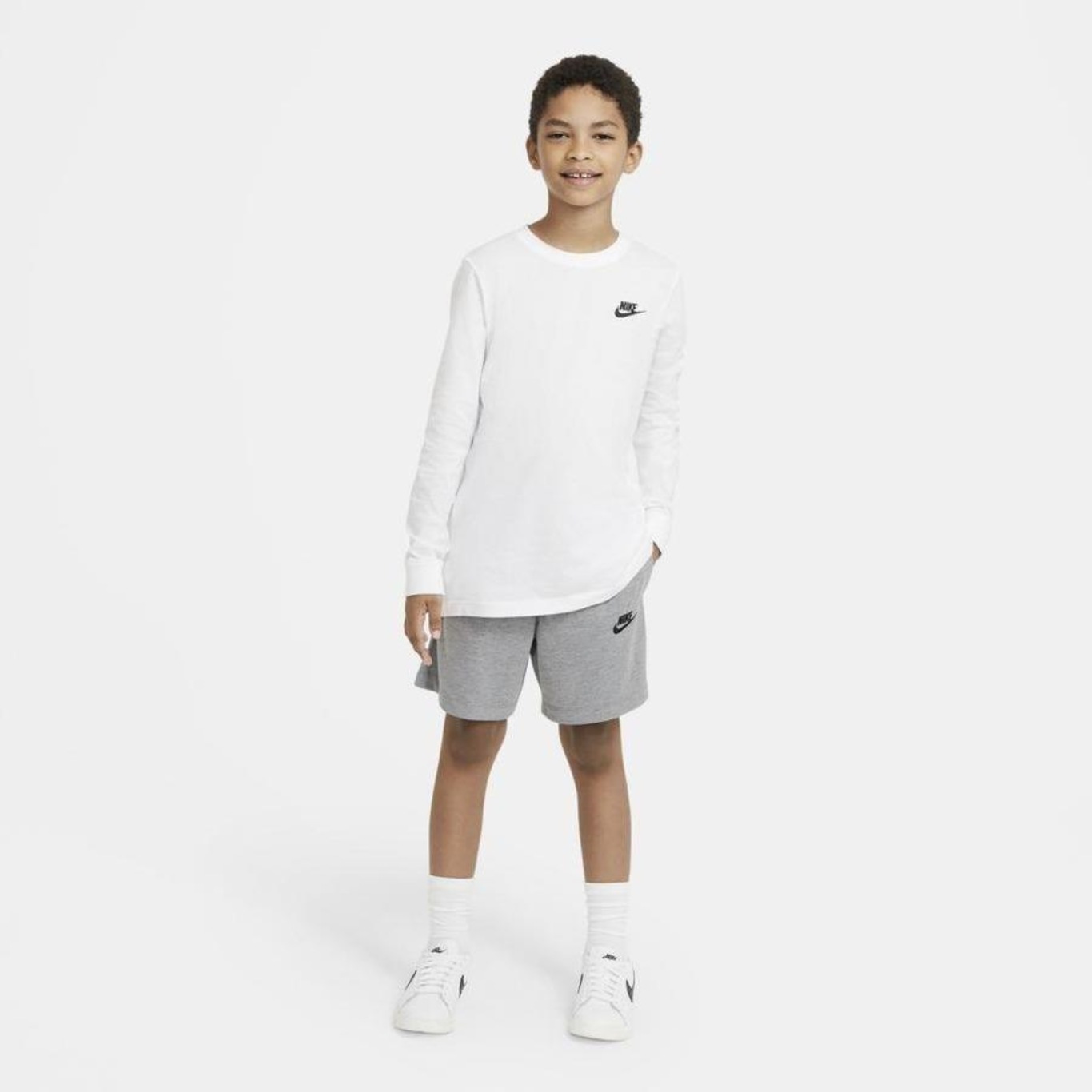 Bermuda Nike Sportswear Big Kids - Infantil - Foto 6