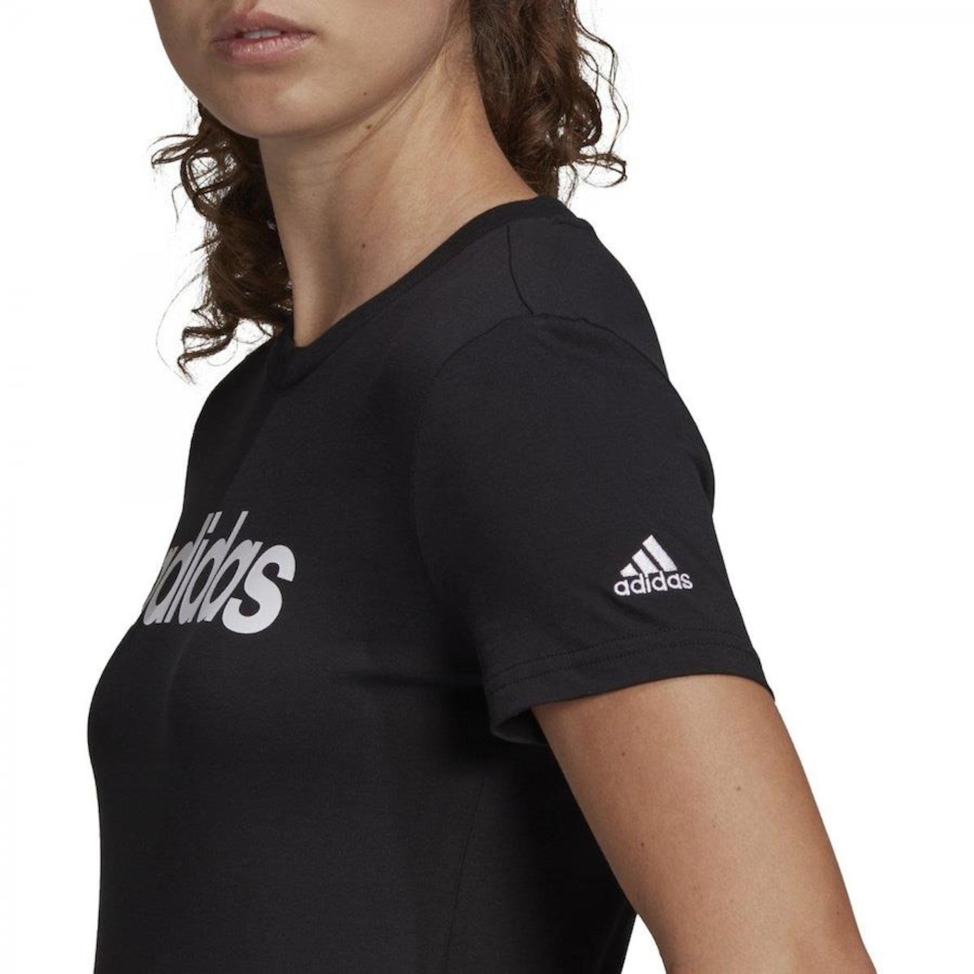 Camiseta adidas Essentials Slim Logo - Feminina - Foto 4