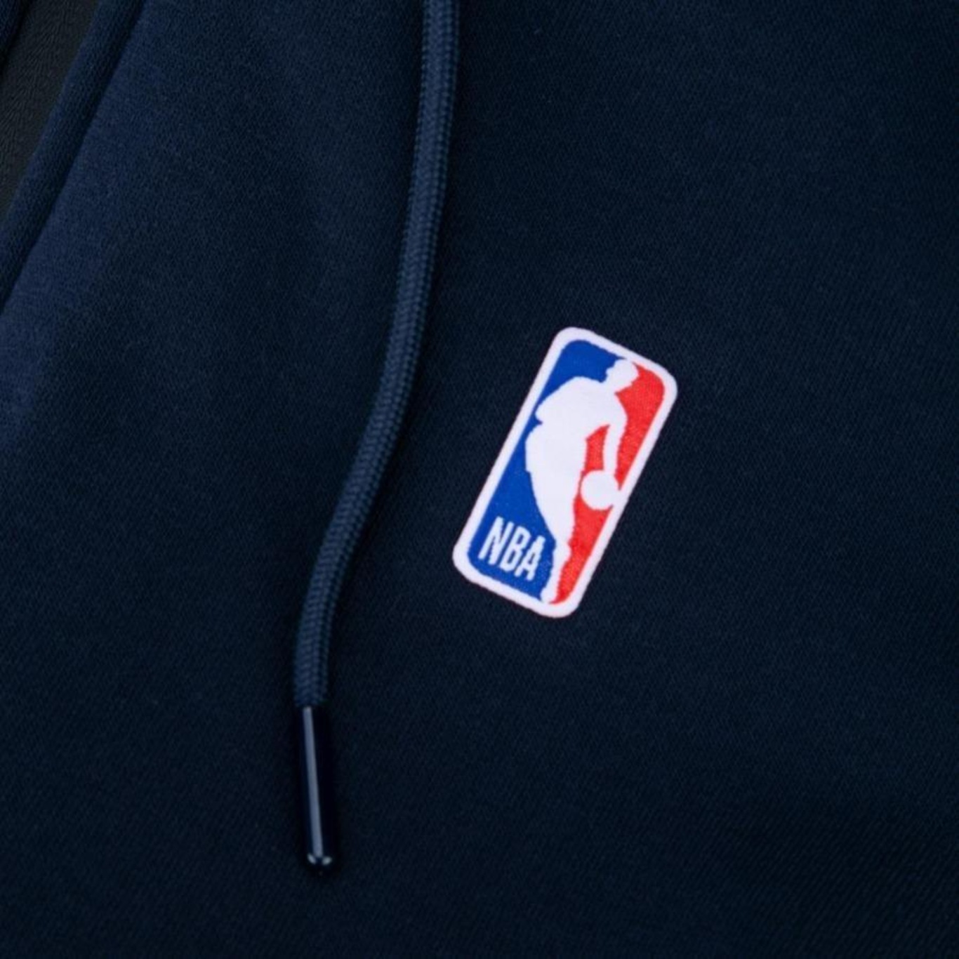 Blusão de Moletom Canguru New Era Nba Essentials Com Capuz - Masculino - Foto 3