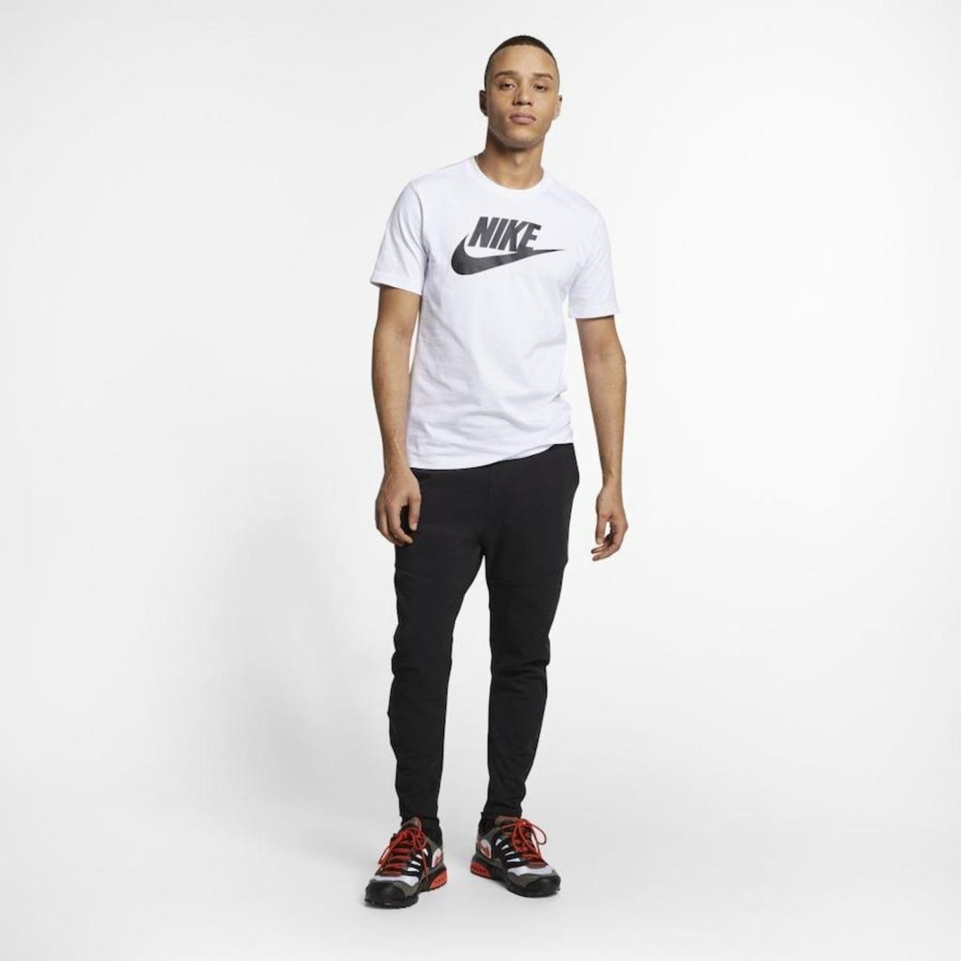 Camiseta Nike Club Swoosh & Futura Masculina