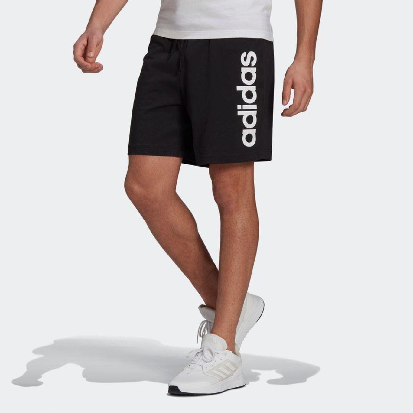 Bermuda adidas Aeroready Essentials Linear Logo - Masculina - Foto 2