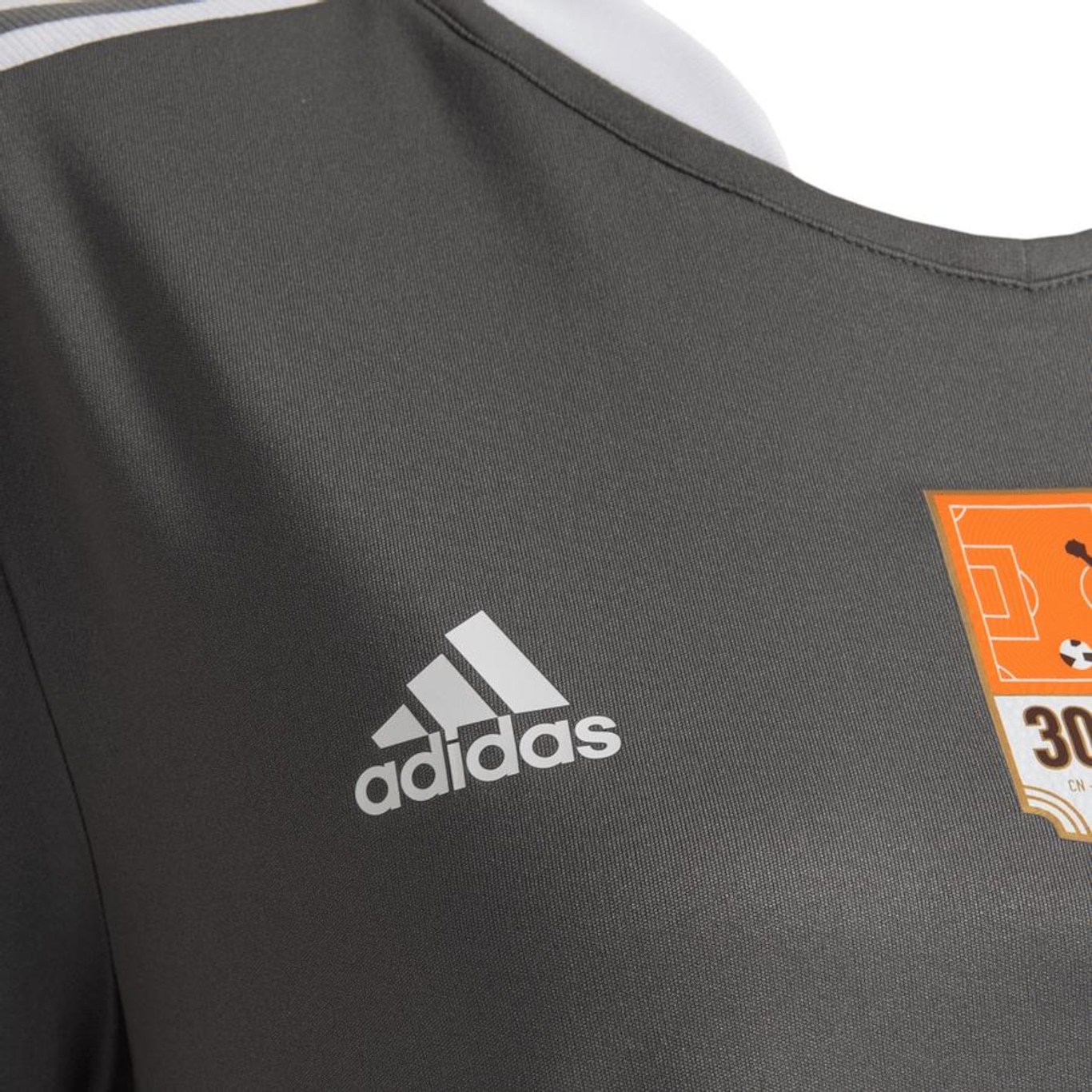 Camisa Internacional 30 Anos da Copa Adidas Feminina