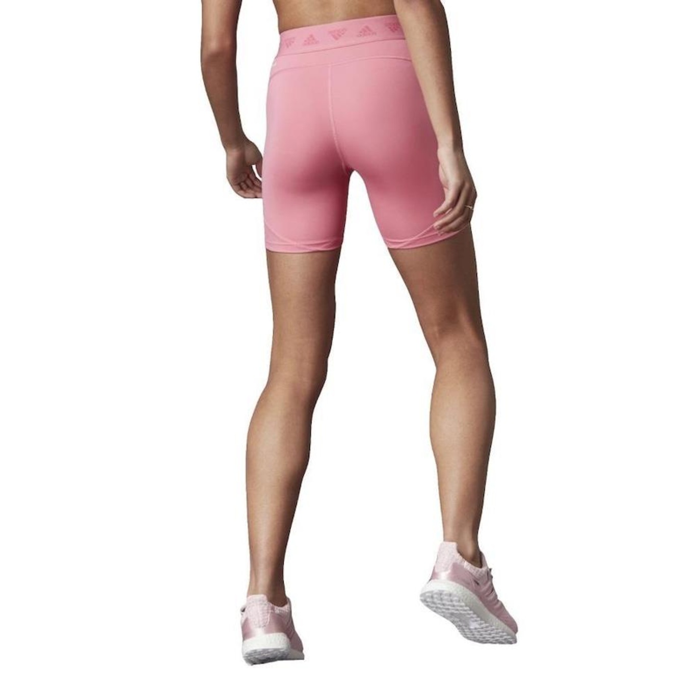 Shorts adidas ISC - Feminino | Centauro