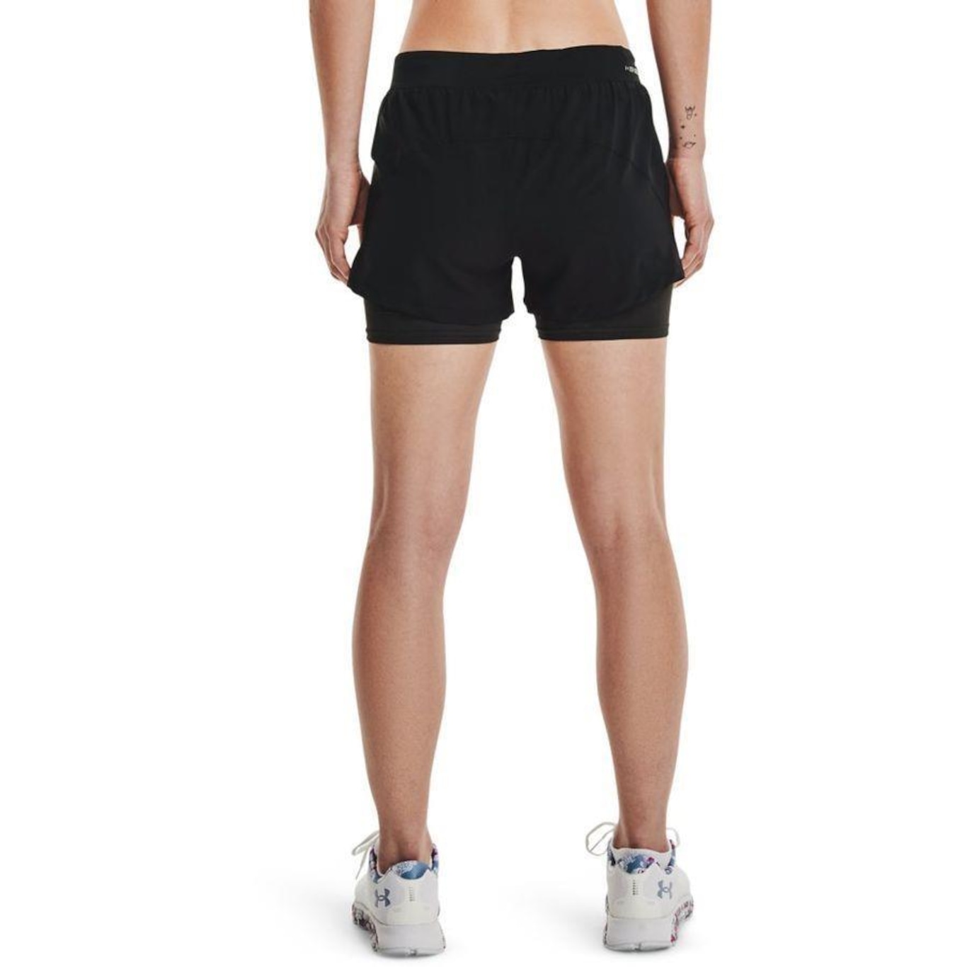 Shorts Under Armour IsoChill Run 2N1 - Feminino - Foto 4