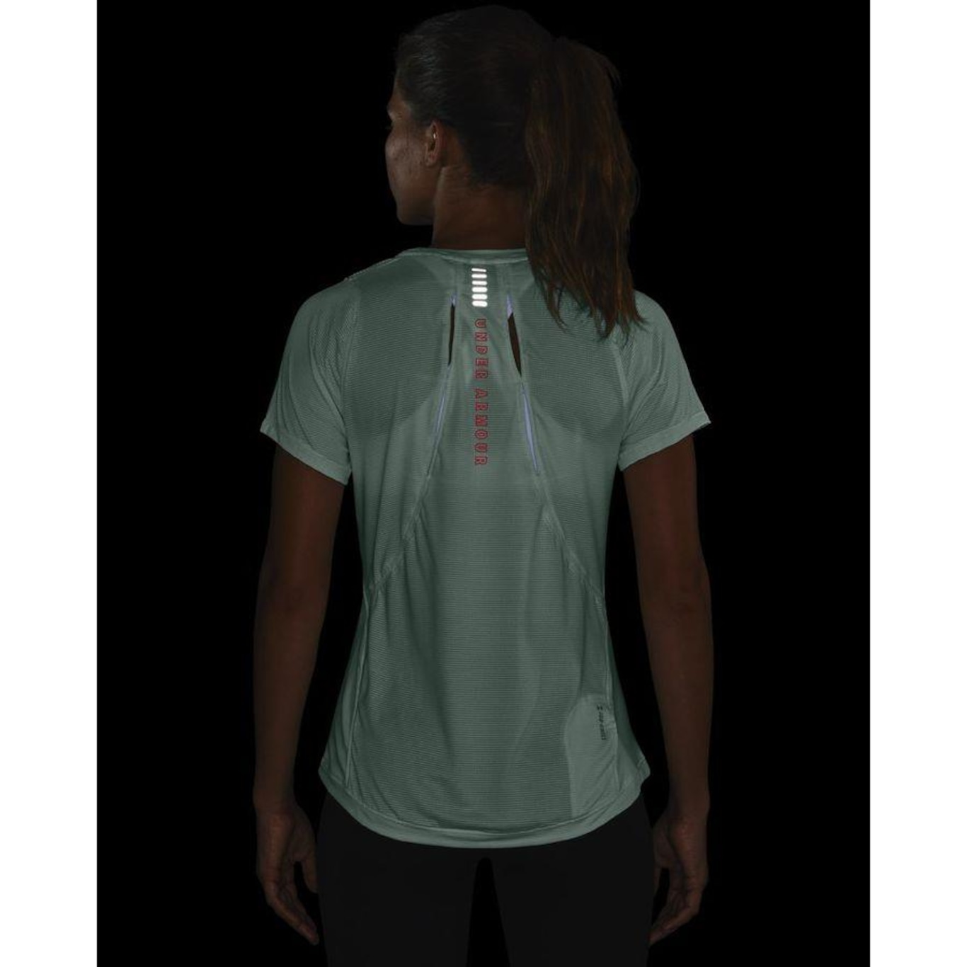 Camiseta Under Armour Qualifier ISO-CHILL Short Sleeve - Feminina - Foto 5