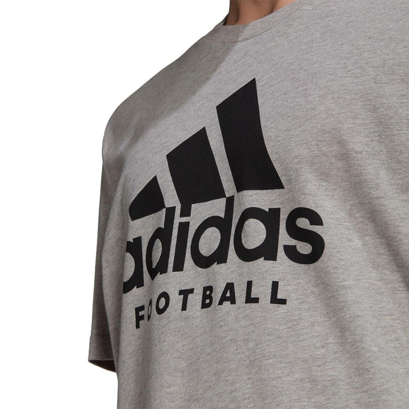 Camiseta adidas Grafica Football Logo - Masculina - Foto 4