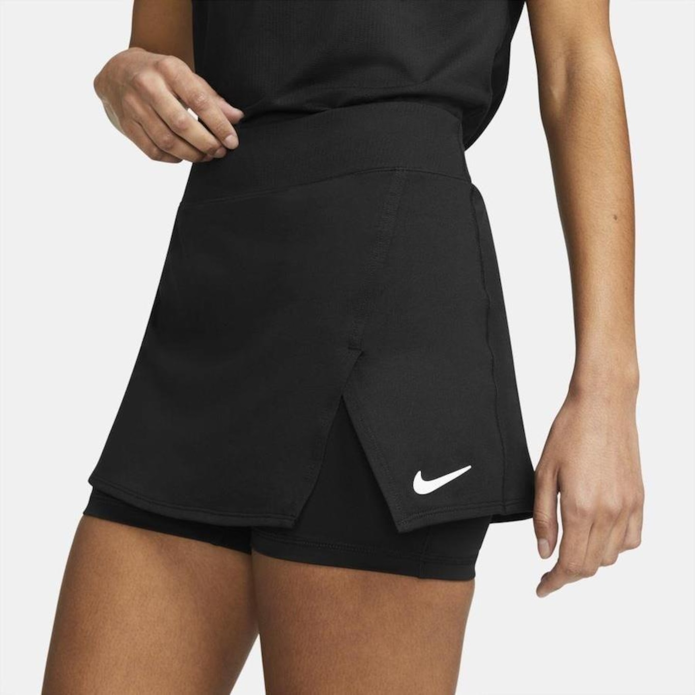 Saia Nikecourt Dri-fit Victory Feminina