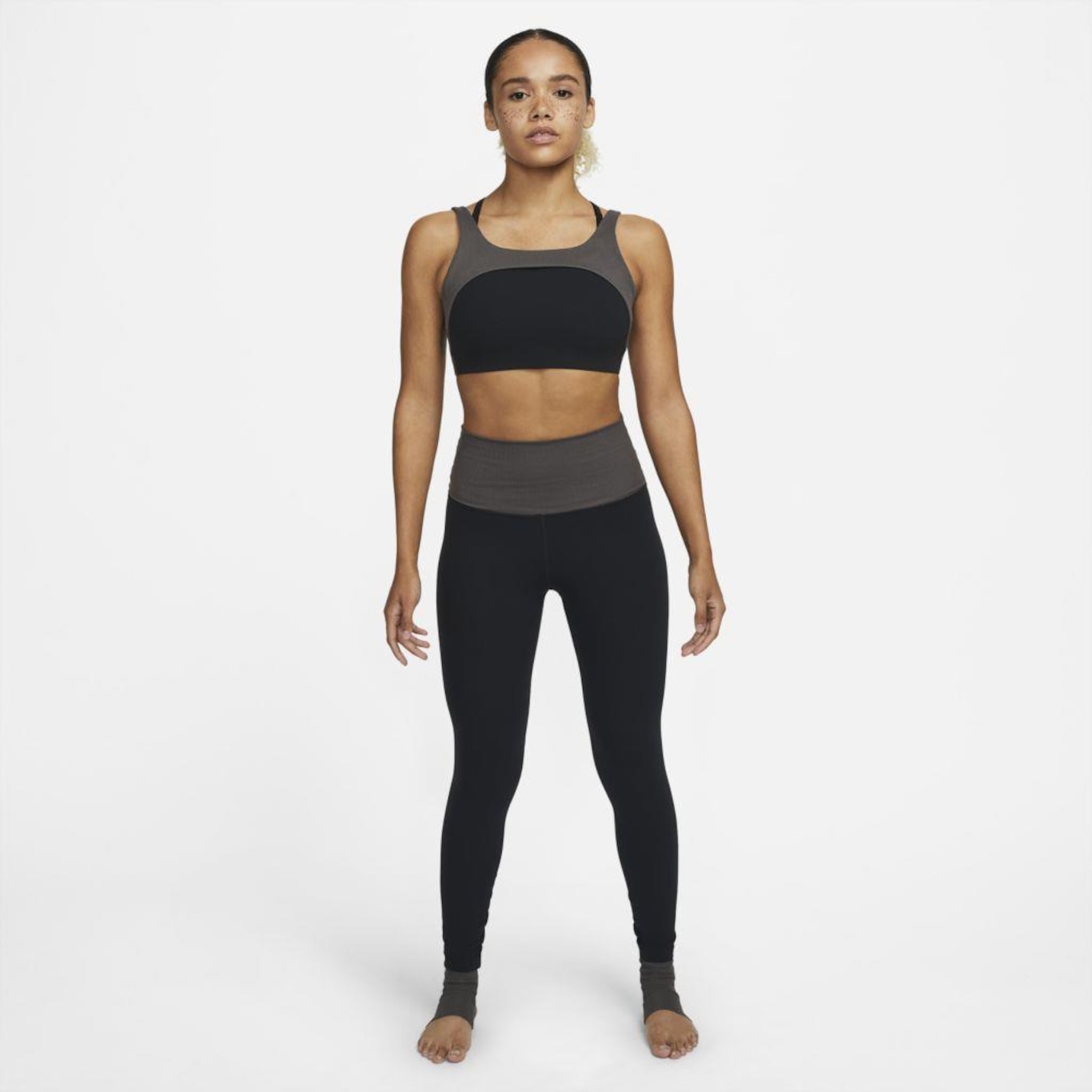 Top Fitness Nike Yoga Indy - Feminino