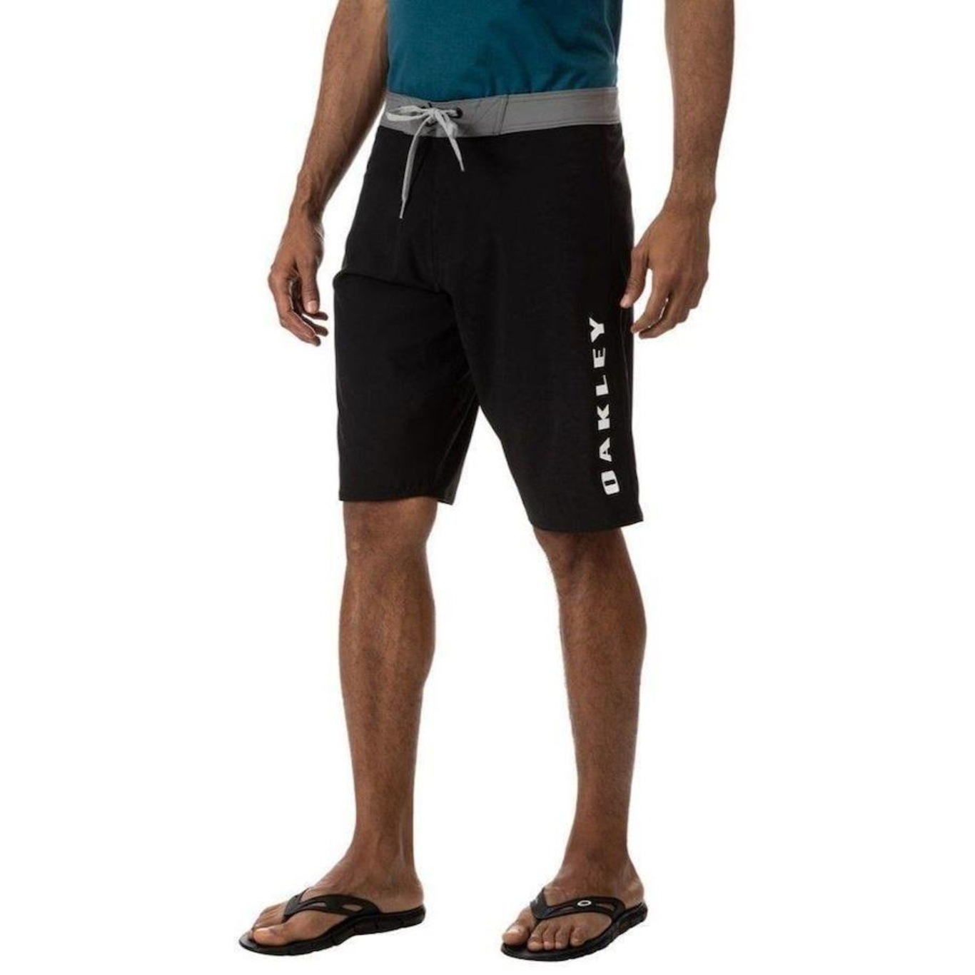 Bermuda Oakley Active Boardshort - Masculina - Foto 3