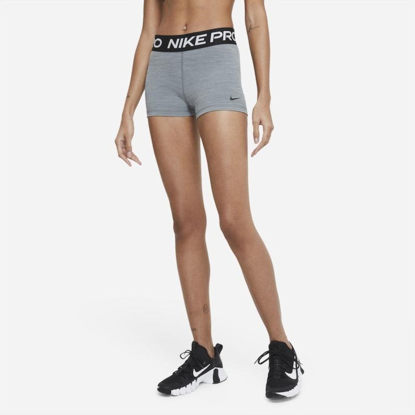 Shorts Nike Pro - Feminino em Promoção