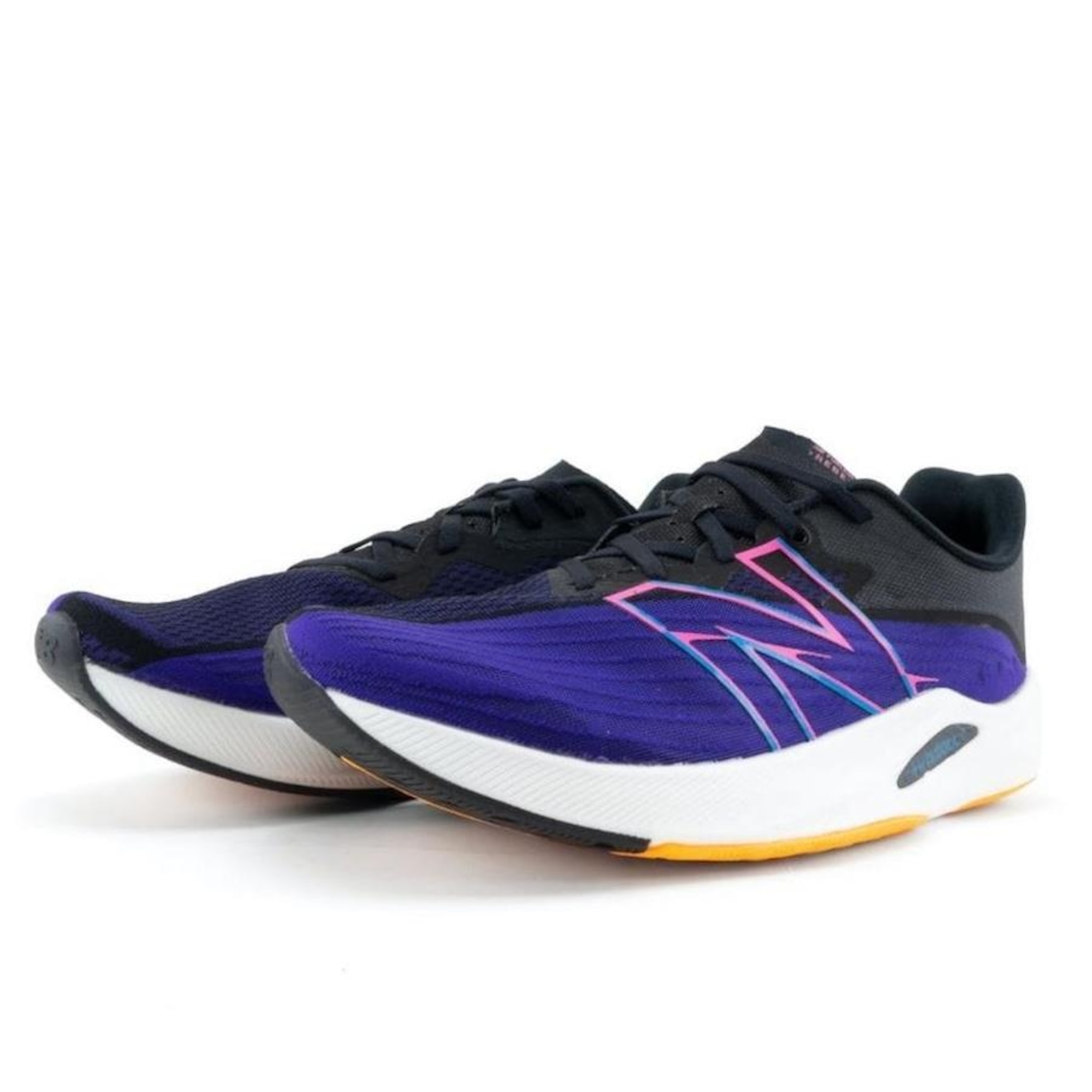 Tênis New Balance Fuelcell Rebel V2 - Feminino - Foto 3