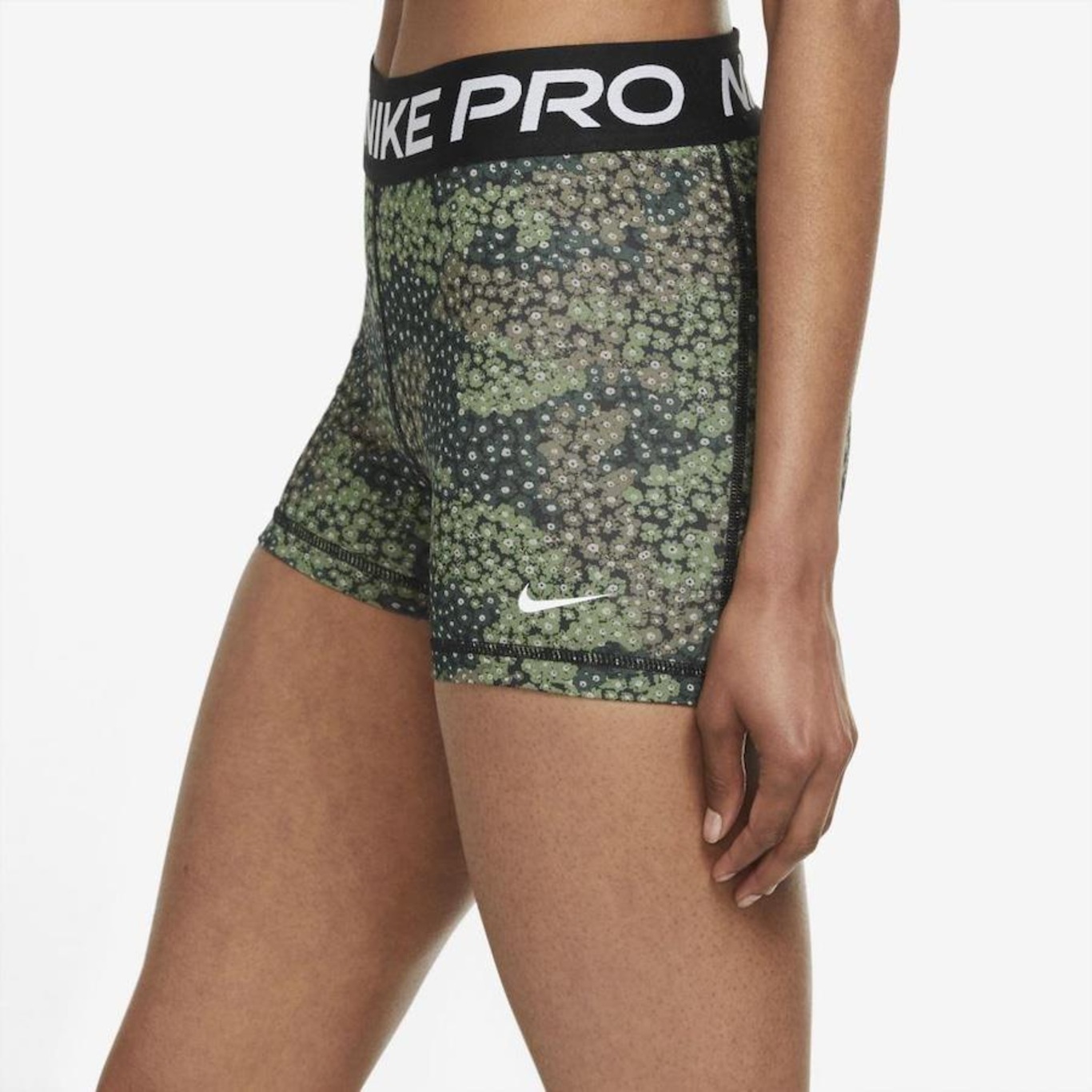 Nike pro sales printed shorts