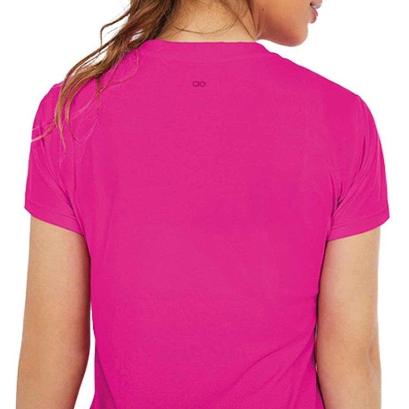 Camiseta Alto Giro Skin Fit - Feminina - Foto 4