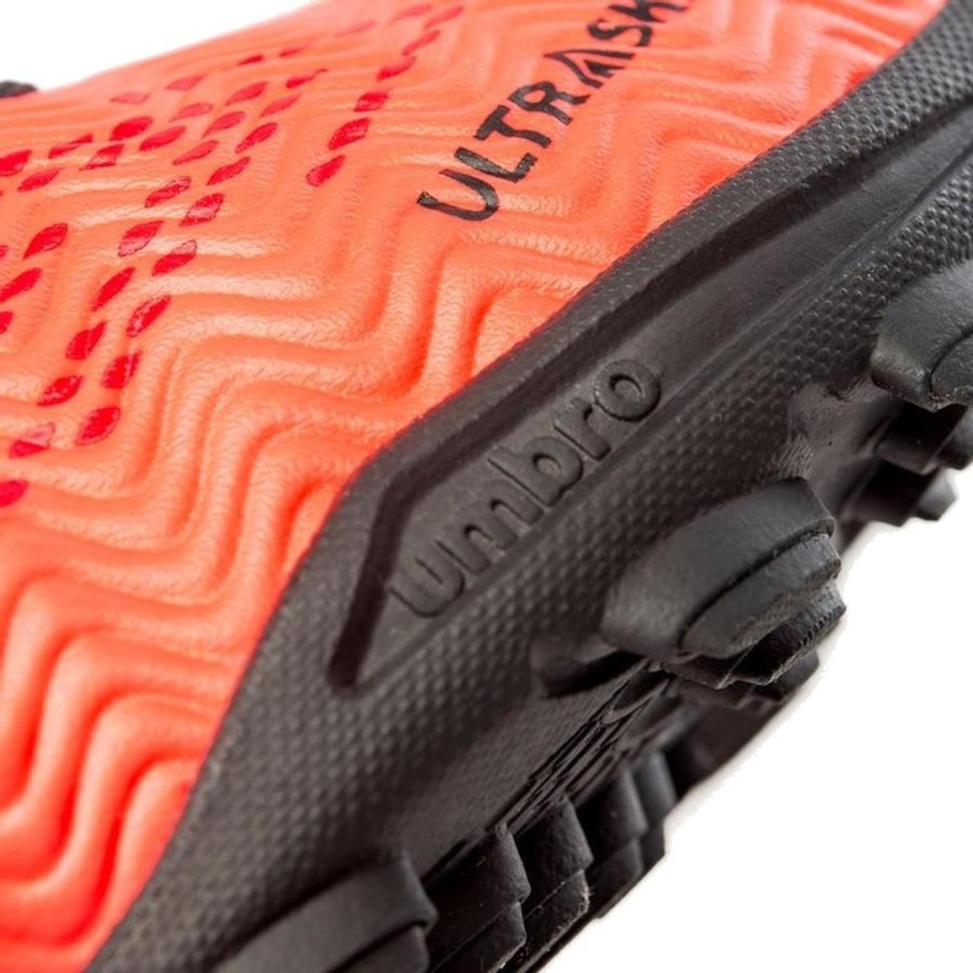 Chuteira Society Umbro Ultraskin - Adulto - Foto 5