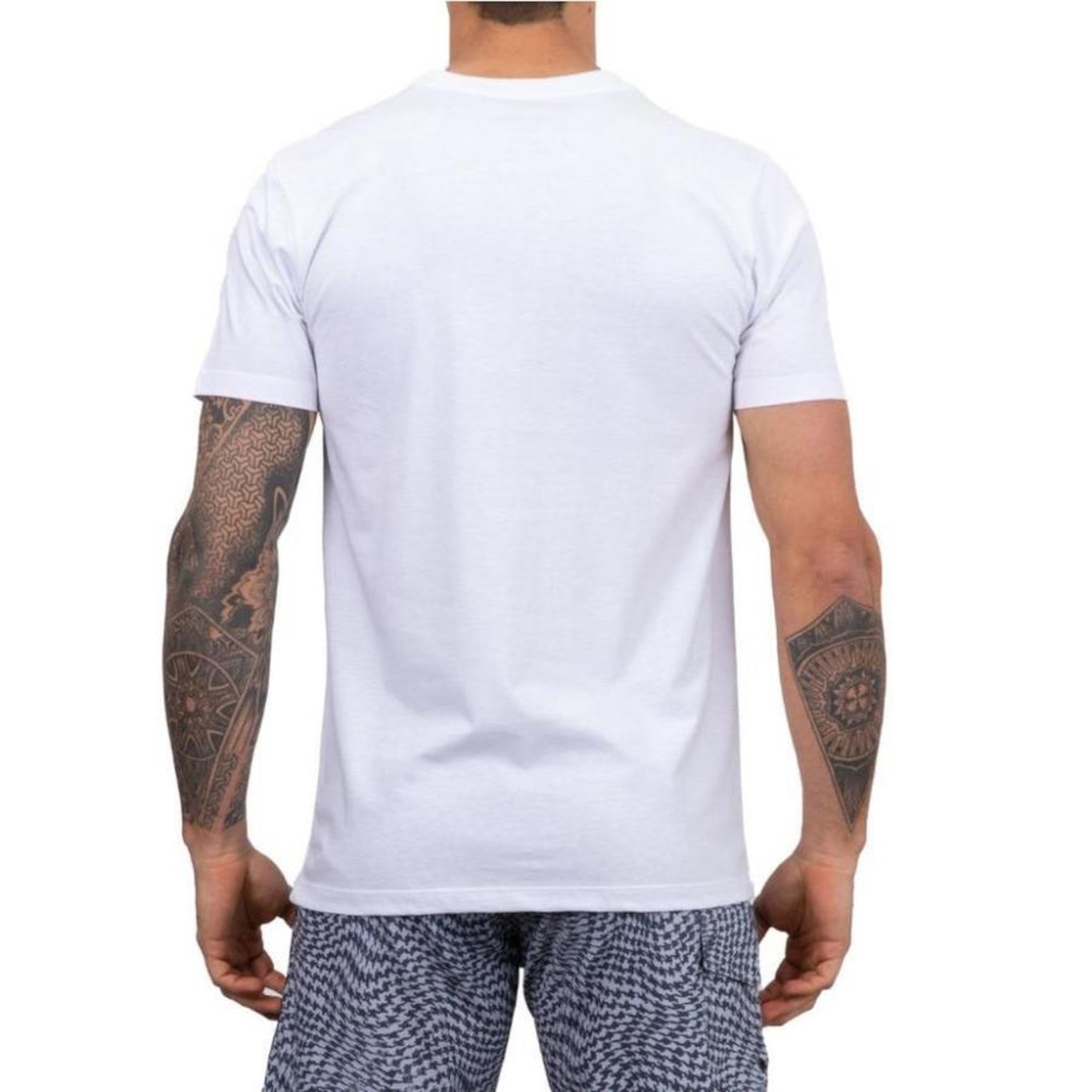 Camiseta RVCA Motors II - Masculina - Foto 2