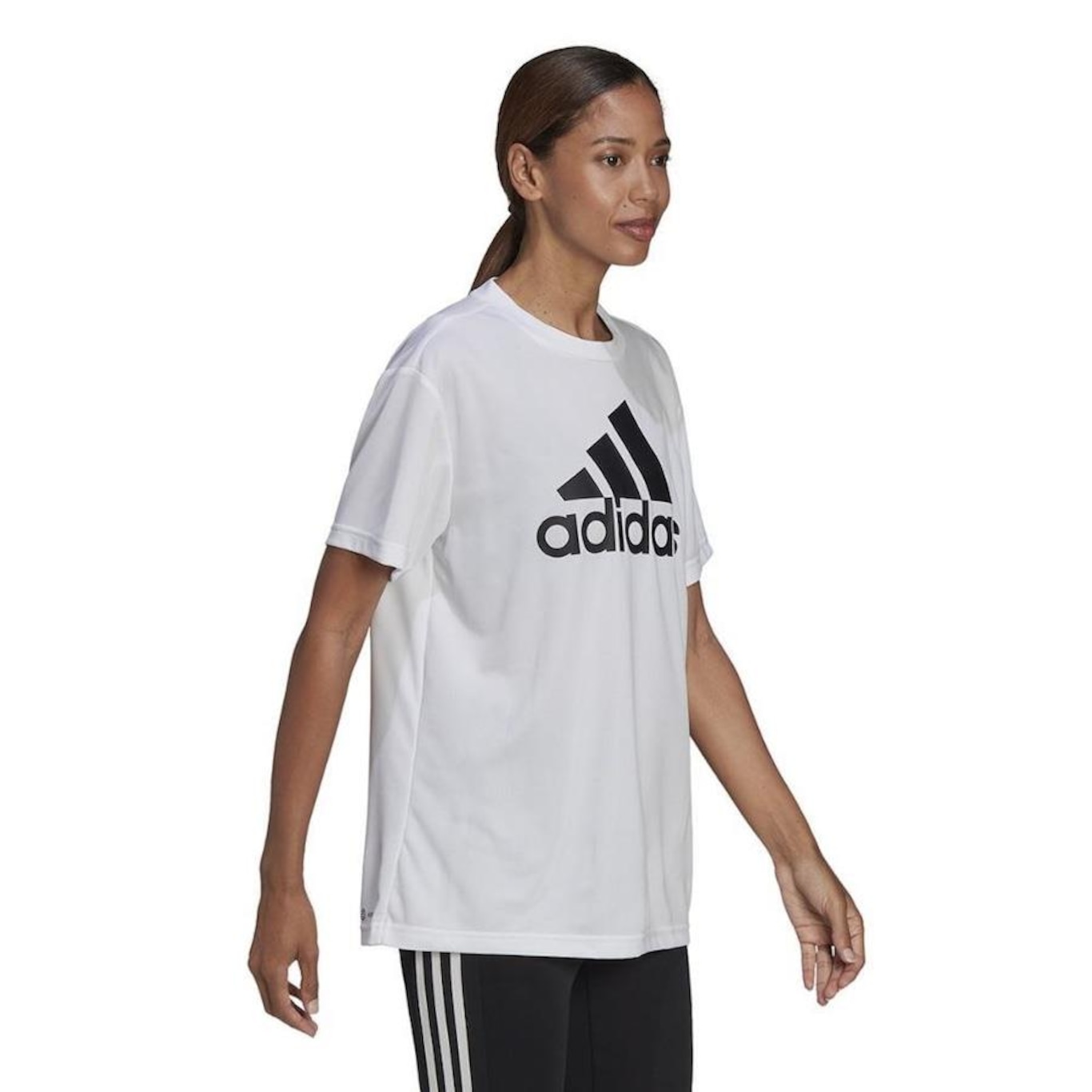 Camiseta adidas Boyfriend Logo HE6741 - Feminina - Foto 4