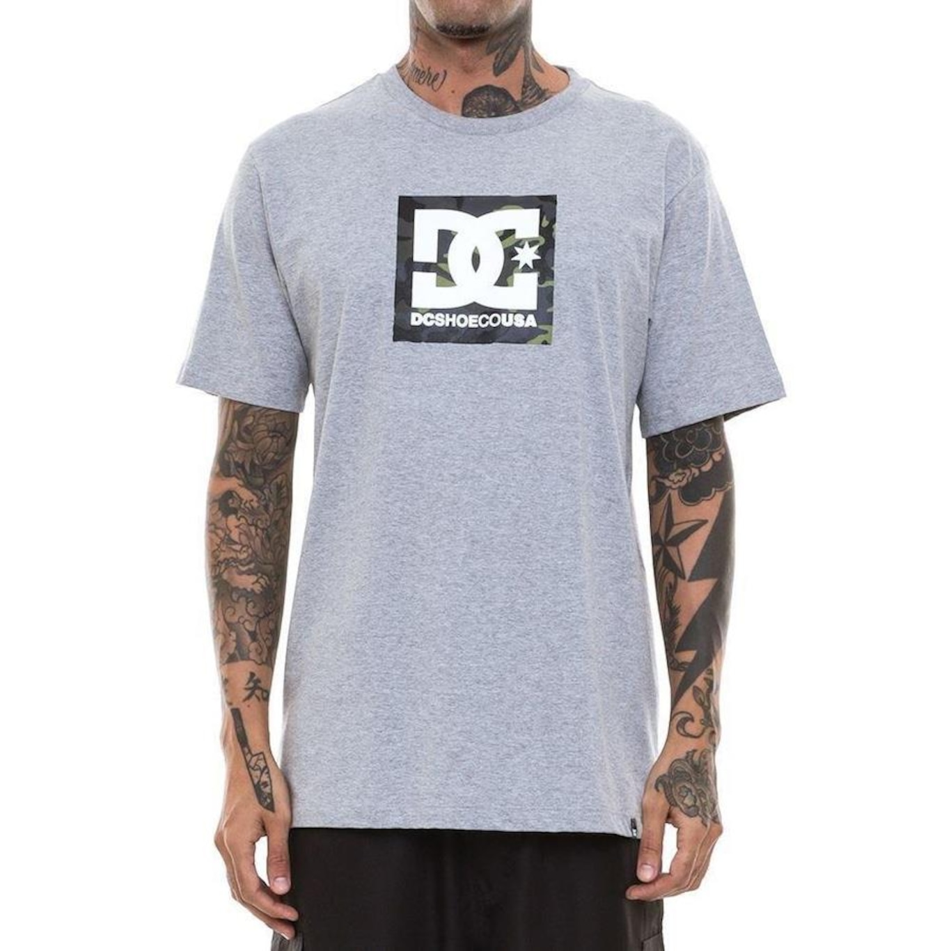 Camiseta DC Shoes DC Square Star Fill Camo - Masculina - Foto 1