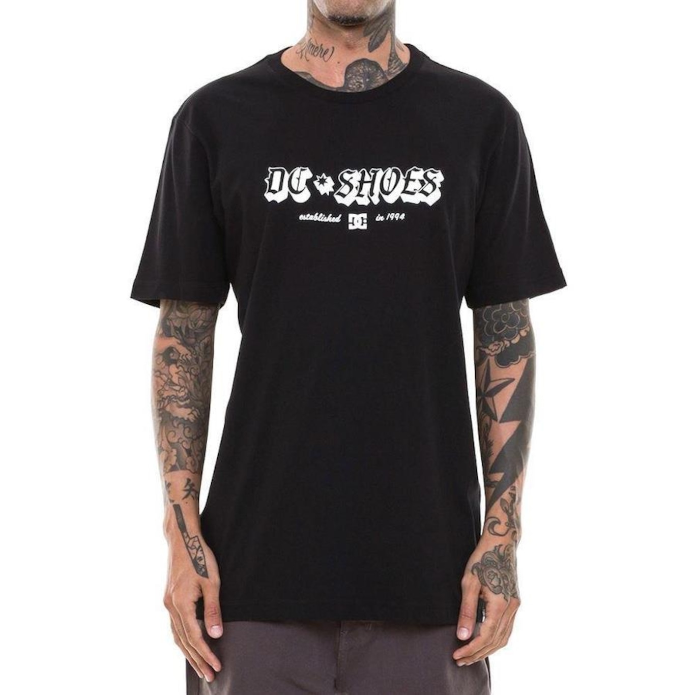 Camiseta DC Shoes Chester - Masculina - Foto 1