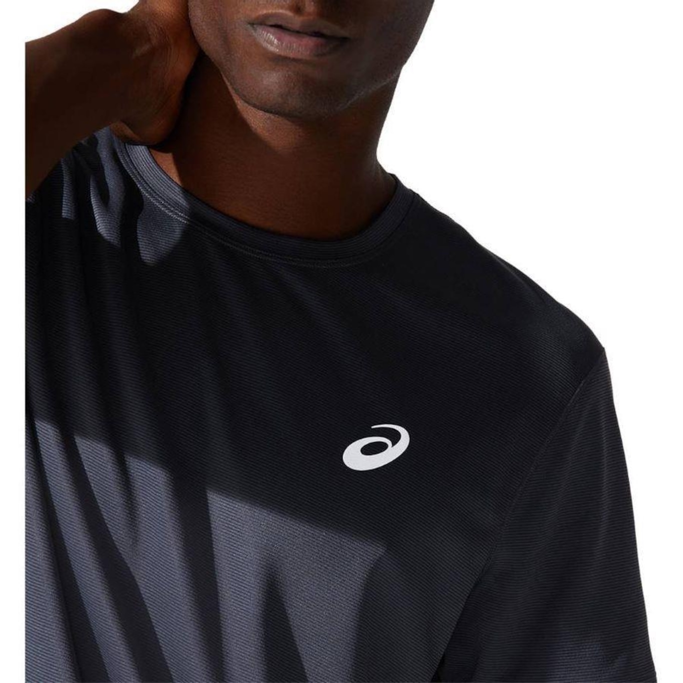 Camiseta Asics Silver - Masculina - Foto 4