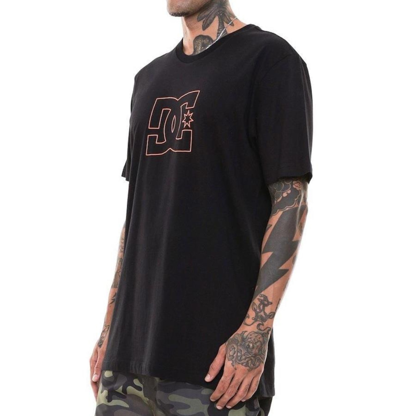 Camiseta DC Shoes Outline Star - Masculina - Foto 3