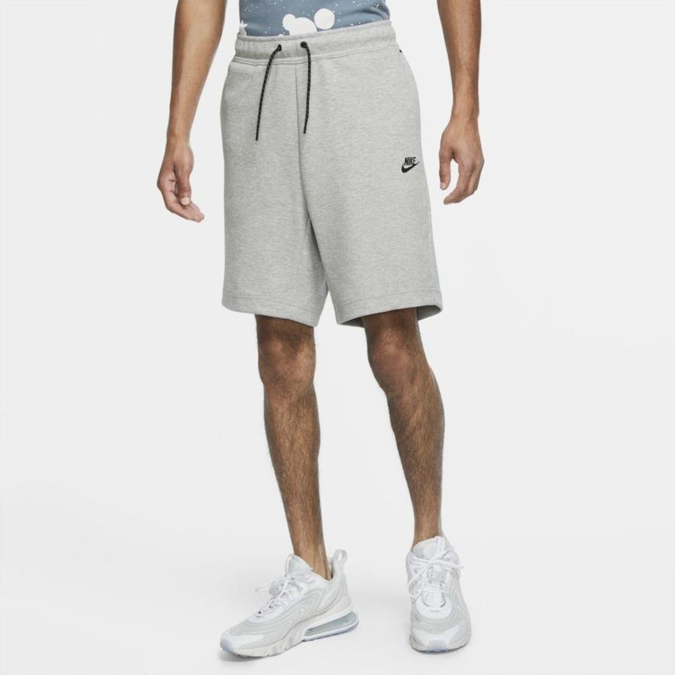 Nike sportswear tech sales fleece short