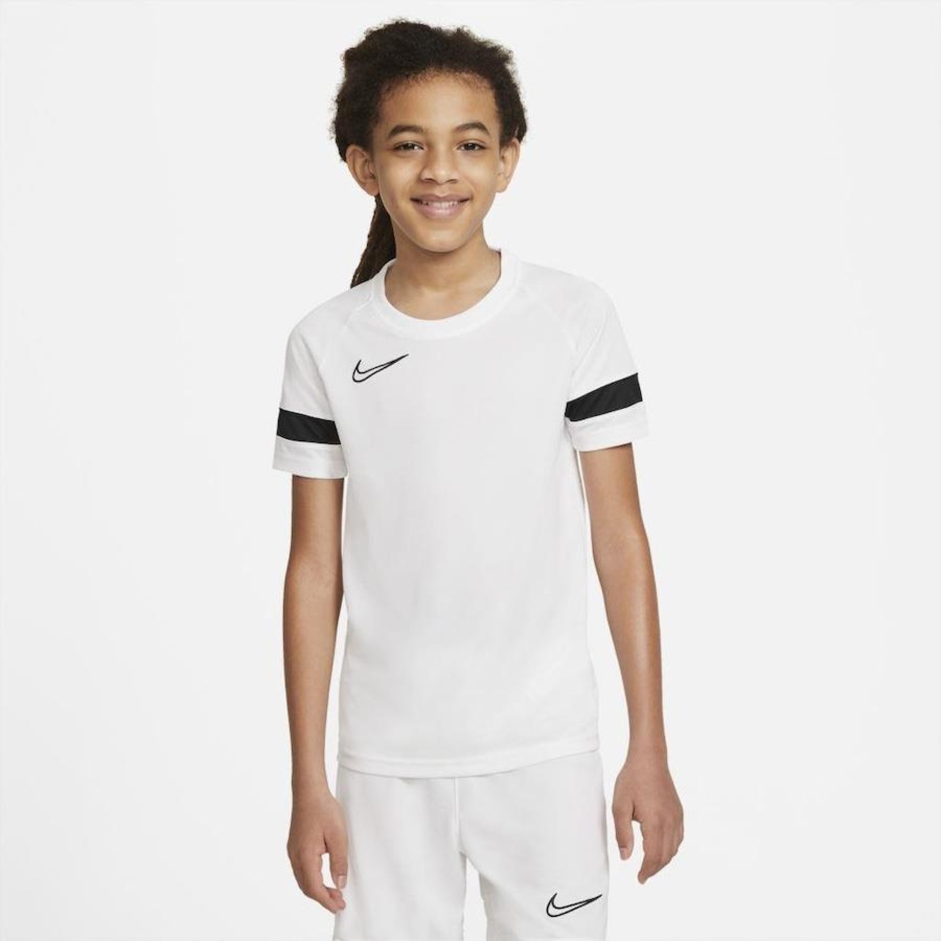 Nike best sale junior academy