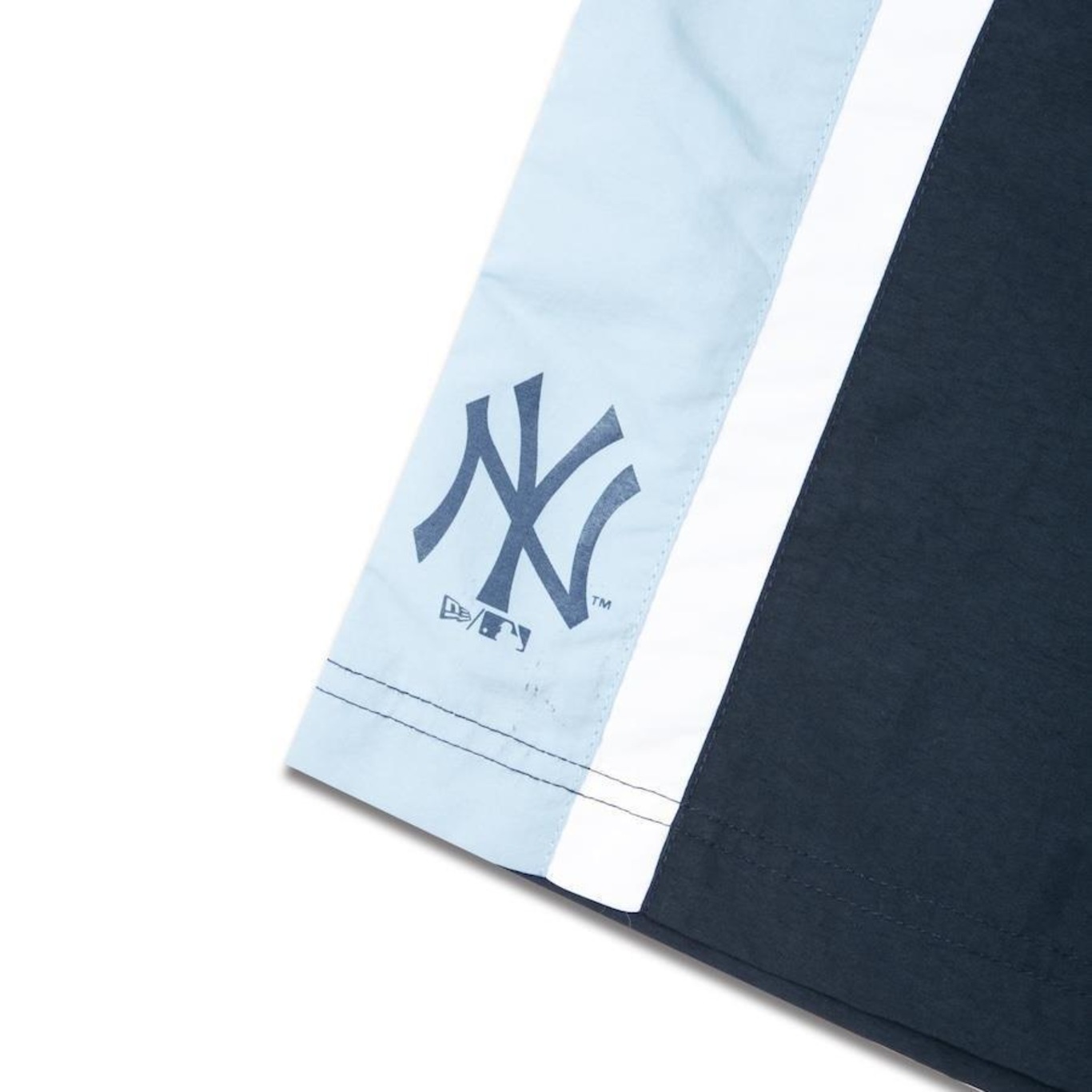 Bermuda New Era Nylon New York Yankees Core Cut - Masculina - Foto 3