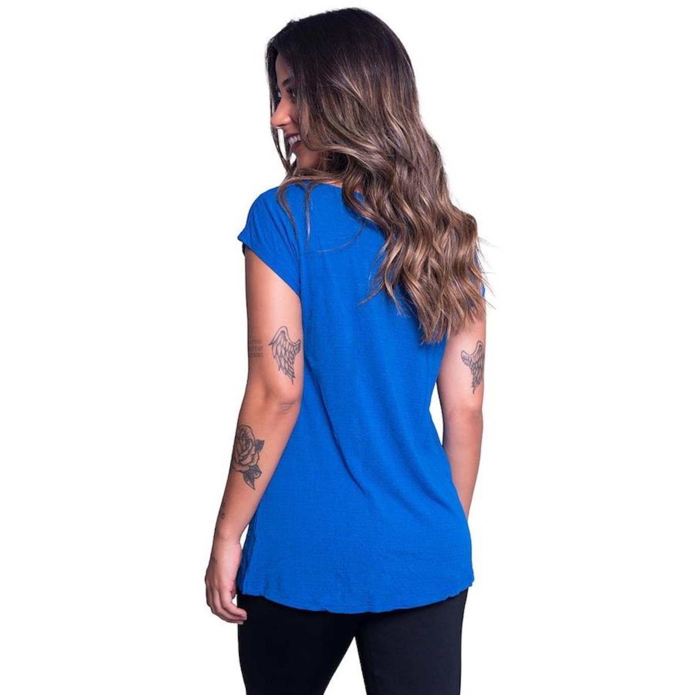 Camiseta Vekyo Marcella - Feminina - Foto 2