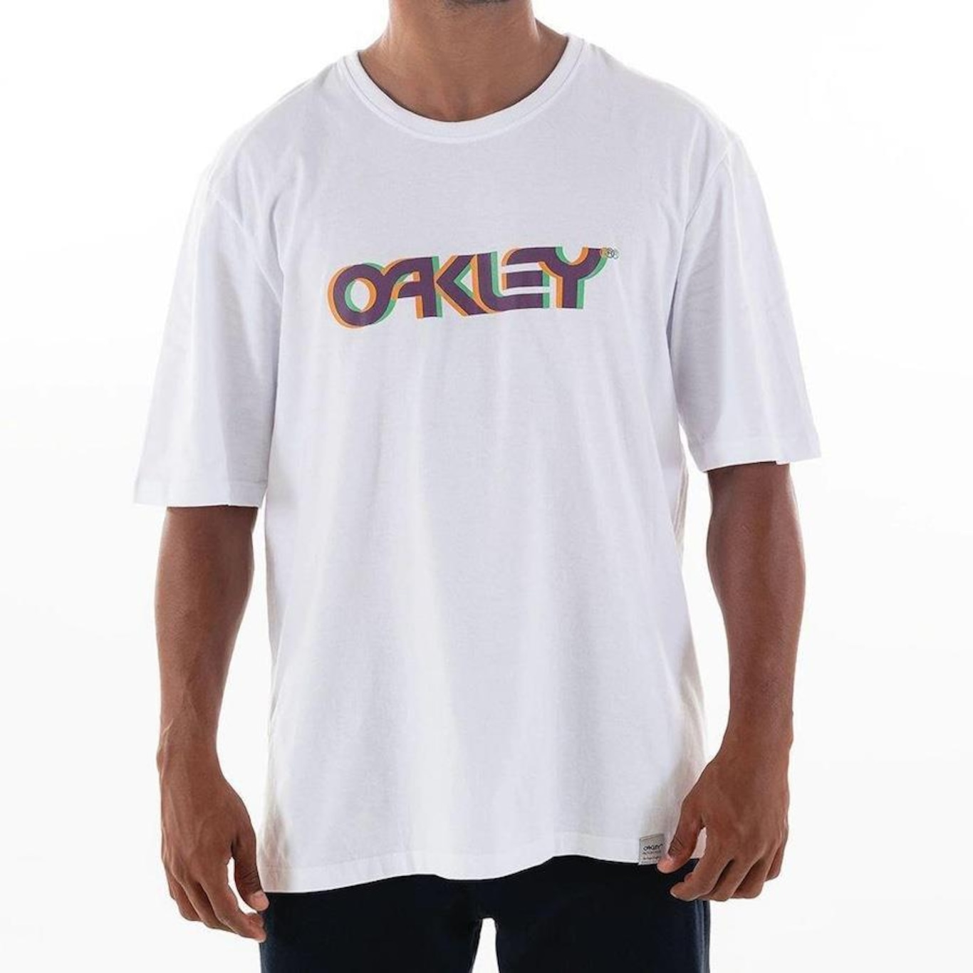 Camiseta Oakley New Branca  Camisetas masculinas, Camiseta, Oakley