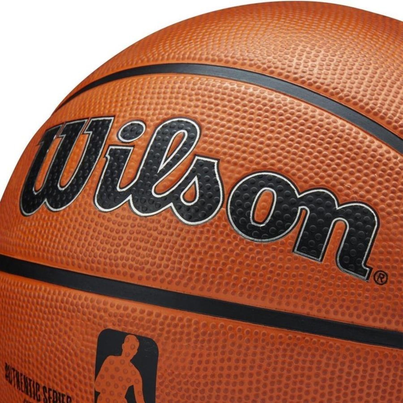 Bola de Basquete Wilson NBA Authentic Series Outdoor #7 - Marrom